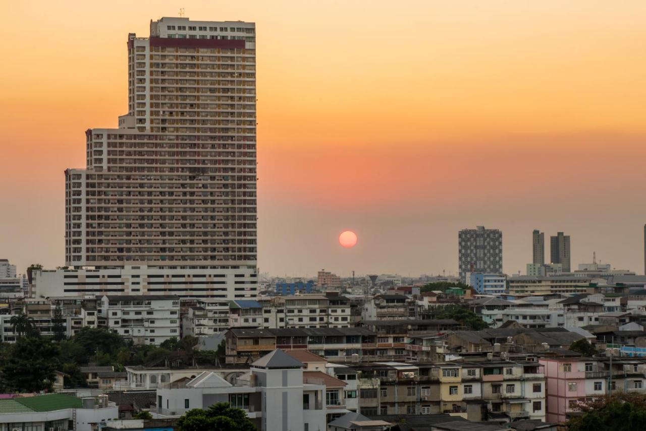 U Sabai Hotel Bangkok Bagian luar foto