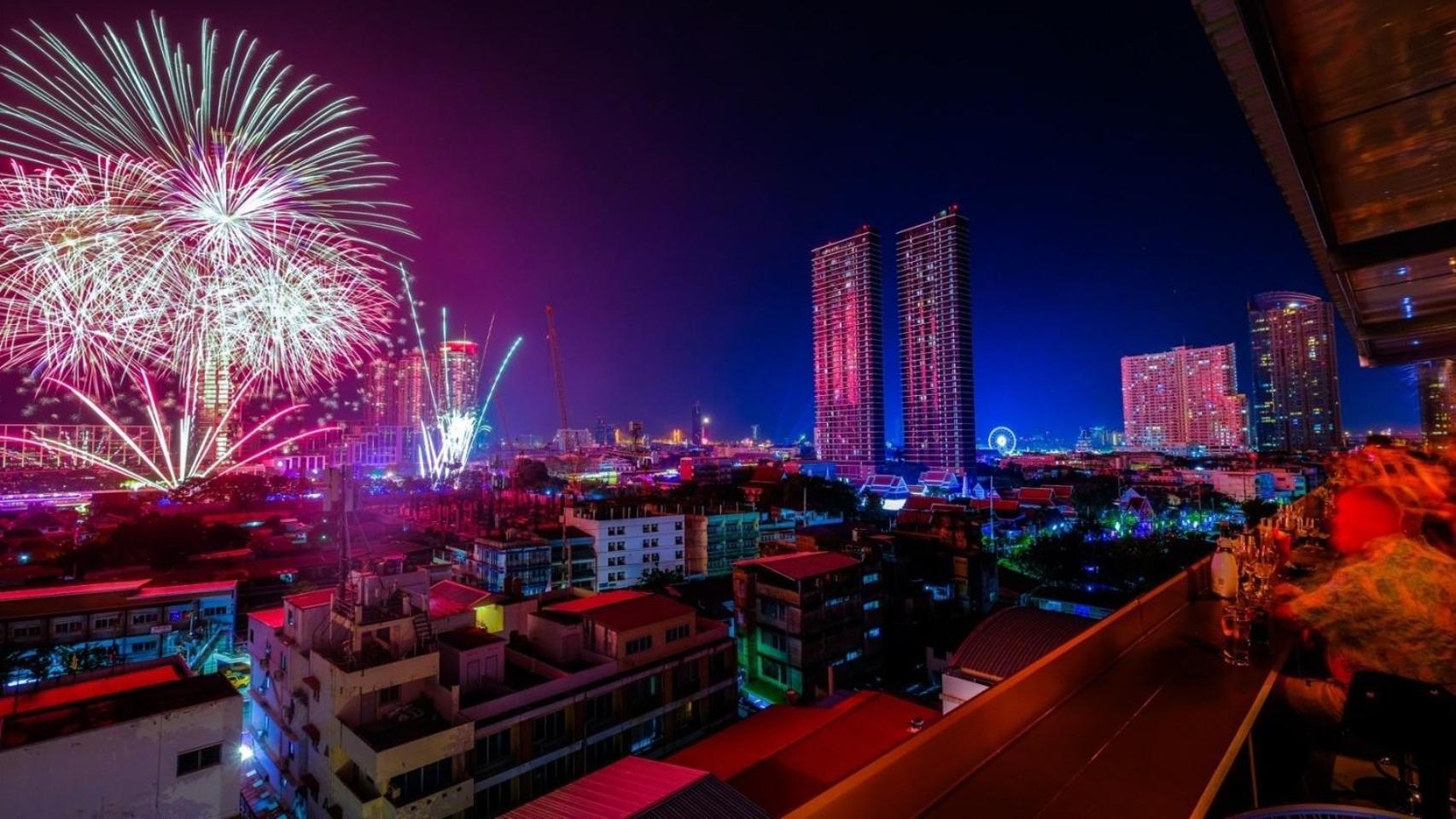U Sabai Hotel Bangkok Bagian luar foto