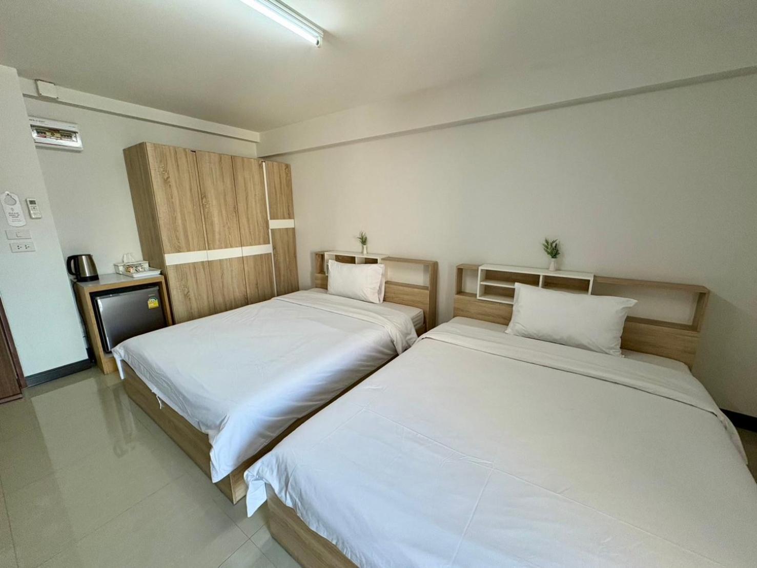 U Sabai Hotel Bangkok Bagian luar foto